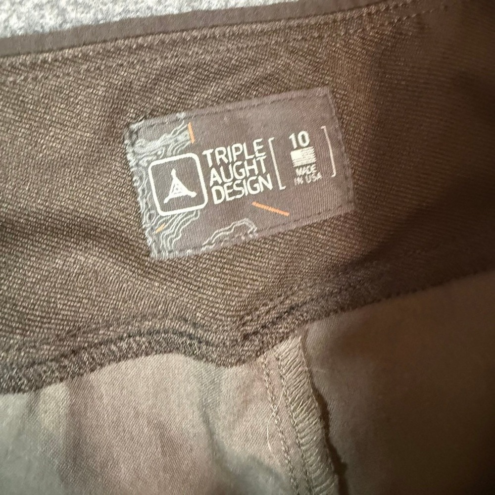 Triple Aught Design Raven Travel Hiking Cargo Shorts Women Size 10 Hiking NWT - Picture 4 of 10